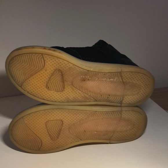 Adidas Men’s tubular suede high tops. - Picture 4 of 6